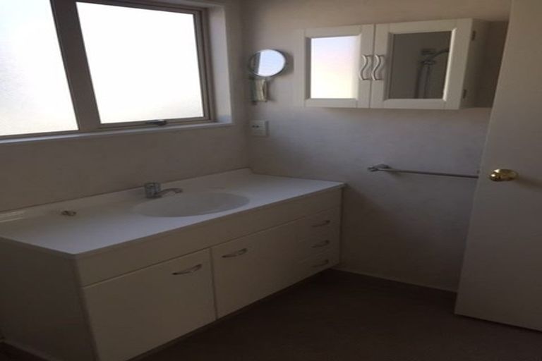 Photo of property in 6/28 Third Avenue, Tauranga, 3110