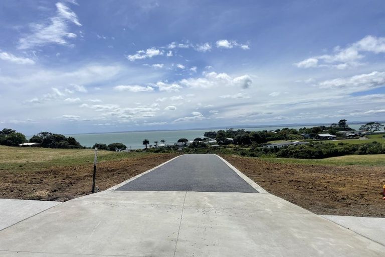 Photo of property in 40 Opoia Drive, Awhitu, 2684