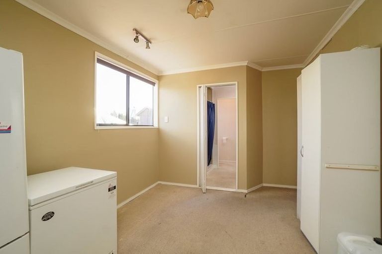 Photo of property in 2 Clutha Street, Alexandra, 9320