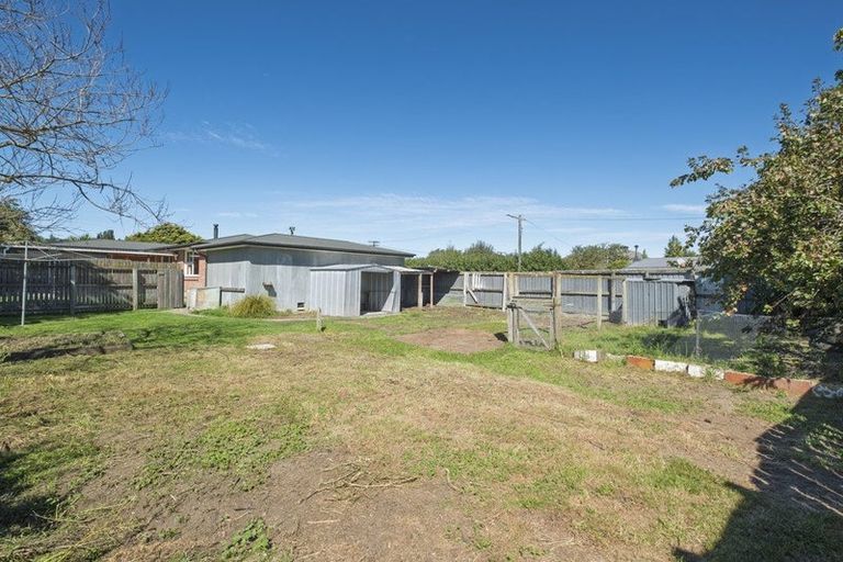 Photo of property in 1 Lowry Street, Waiau, 7332