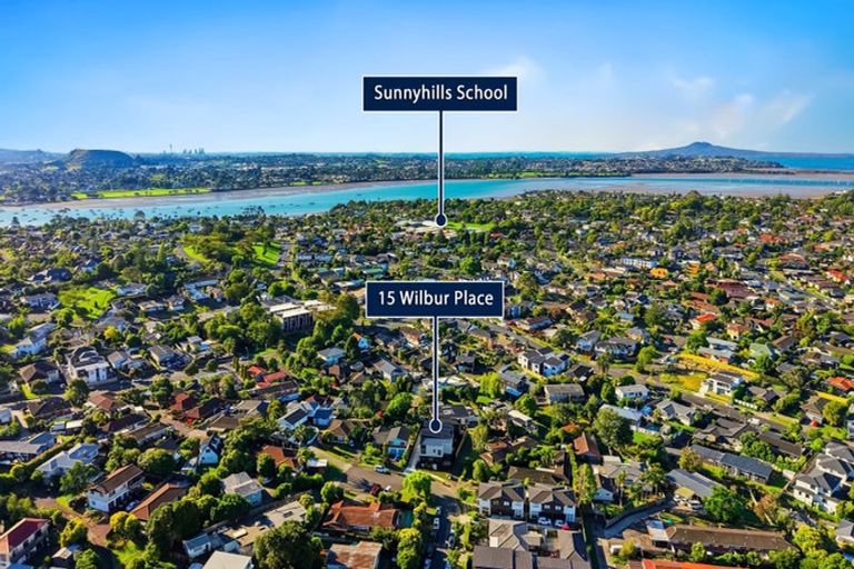 Photo of property in 15b Wilbur Place, Pakuranga Heights, Auckland, 2010