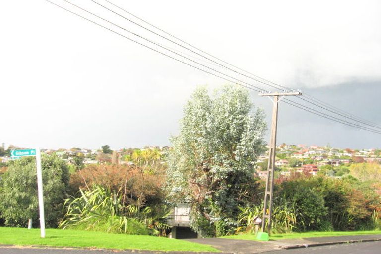 Photo of property in 8 Colmar Road, Mellons Bay, Auckland, 2014