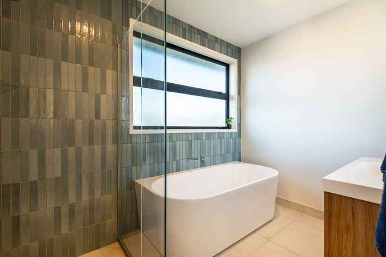 Photo of property in 71 Diamond Lane, Riverhead, 0793