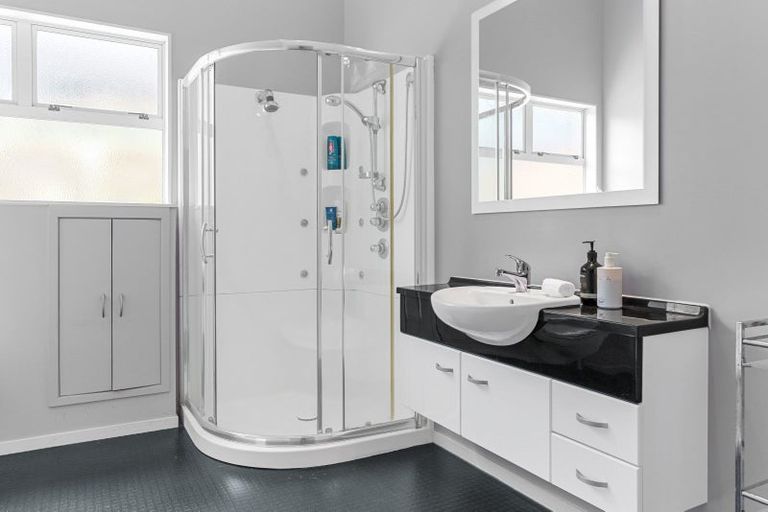 Photo of property in 16 Island View Lane, Langs Beach, Waipu, 0582