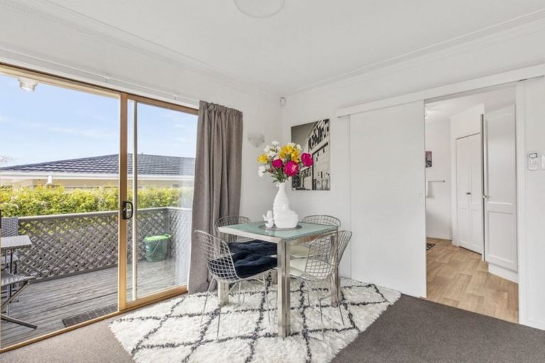 Photo of property in 1/14 Taonui Street, Rosehill, Papakura, 2113