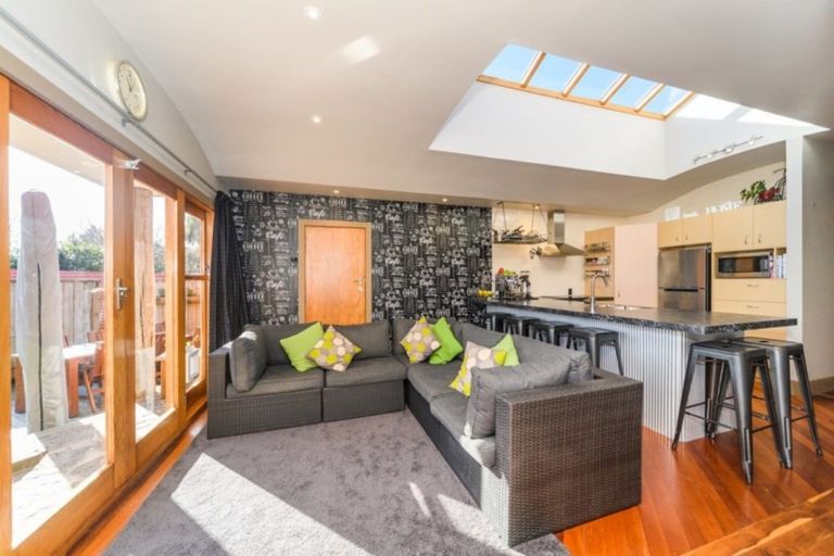 Photo of property in 42 Havill Street, Takaro, Palmerston North, 4410