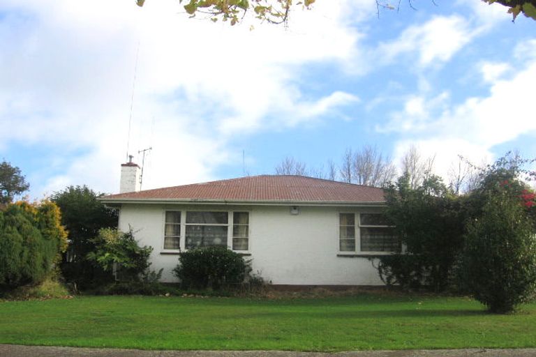 Photo of property in 16 Birmingham Street, Takaro, Palmerston North, 4412