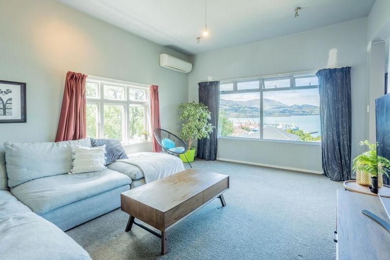 Photo of property in 2 Cornwall Road, Lyttelton, 8082