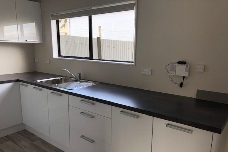 Photo of property in 1/18 Waiari Road, Conifer Grove, Takanini, 2112