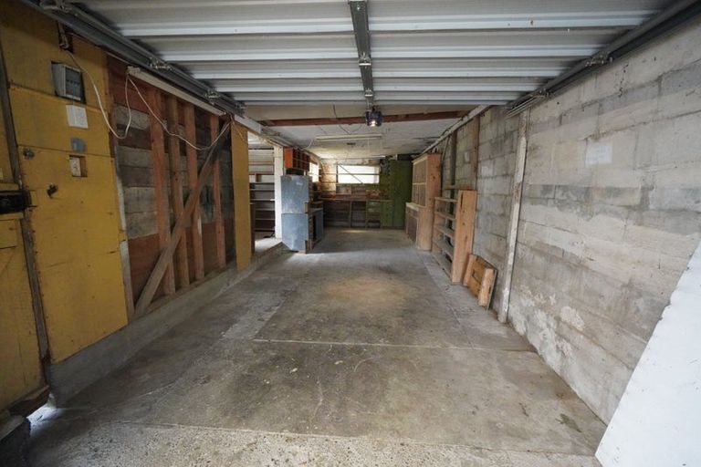 Photo of property in 3 Leicester Street, Terrace End, Palmerston North, 4410