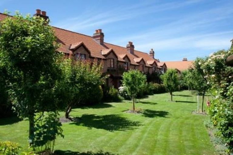 Photo of property in Village Green Cottages, 3/10 Quiet Woman Way, Monaco, Nelson, 7011