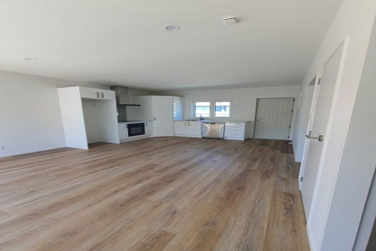 Photo of property in 1/14 Totara Street, Trentham, Upper Hutt, 5018