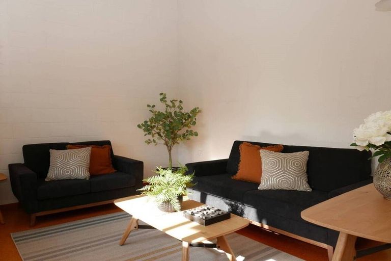 Photo of property in 3/178 Main North Road, Redwood, Christchurch, 8051