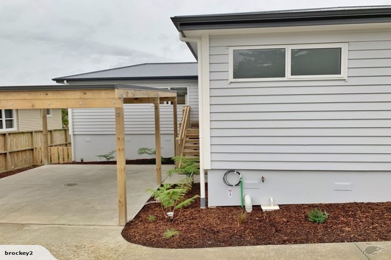 Photo of property in 15d Aeroview Drive, Beach Haven, Auckland, 0626