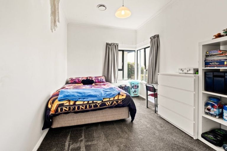 Photo of property in 67 South Road, Blagdon, New Plymouth, 4310