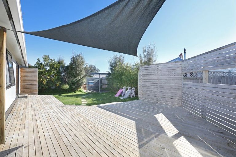 Photo of property in 17a Monckton Street, Feilding, 4702