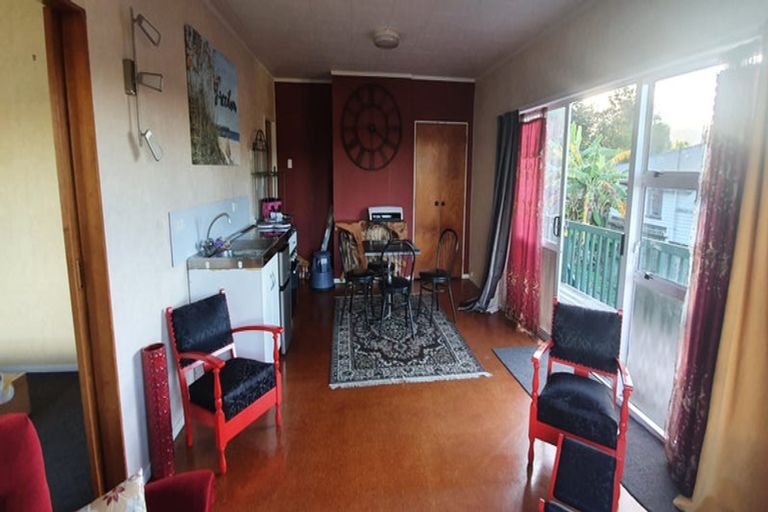 Photo of property in 87 Anzac Road, Morningside, Whangarei, 0110