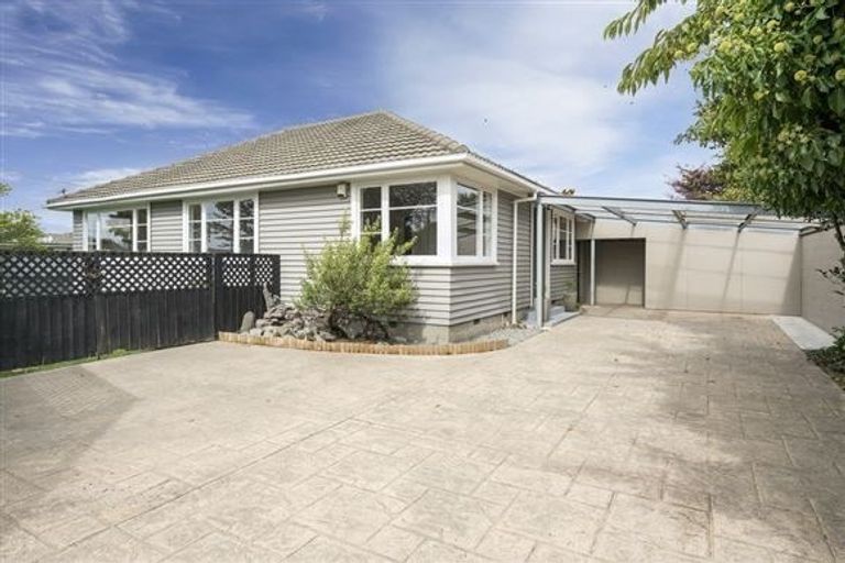 Photo of property in 405 Wairakei Road, Burnside, Christchurch, 8053