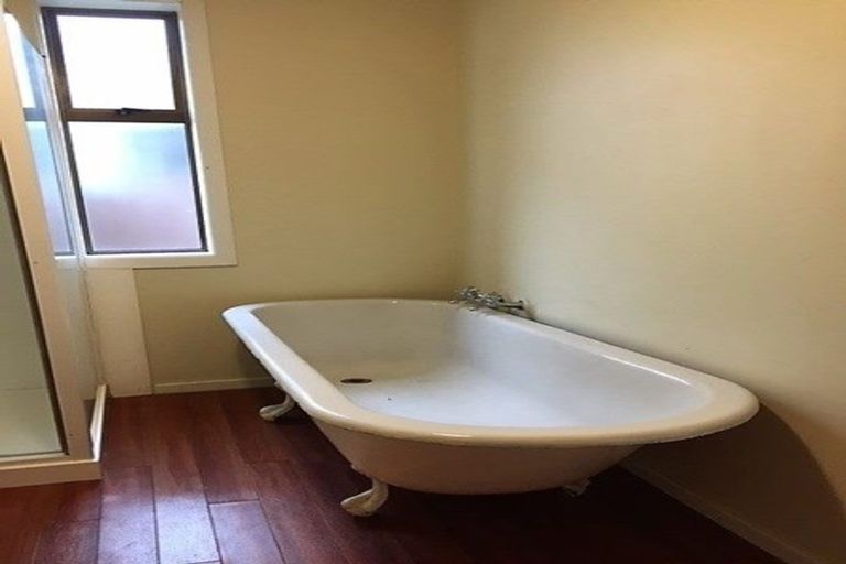 Photo of property in 68 Westholme Street, Strowan, Christchurch, 8052