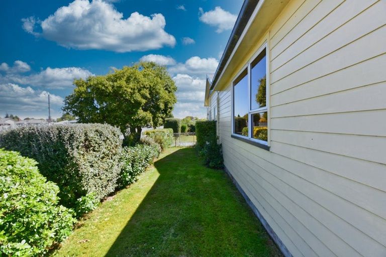 Photo of property in 15 Manchester Street, Tinwald, Ashburton, 7700