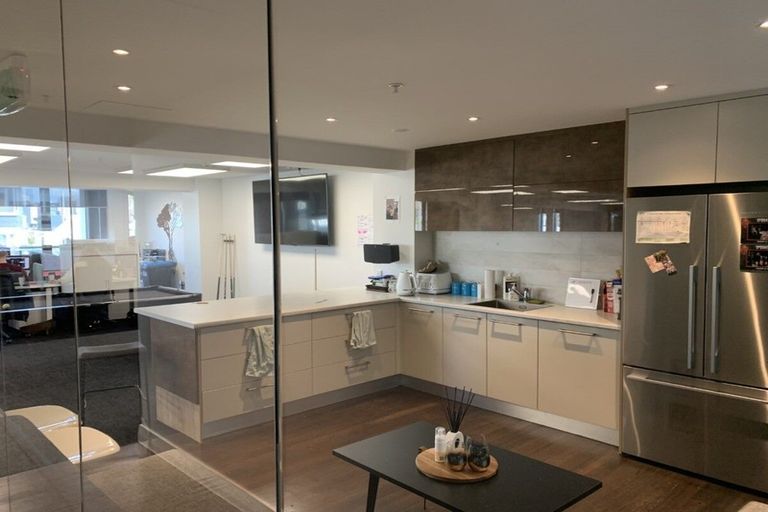 Photo of property in Heards Building, 303/2 Ruskin Street, Parnell, Auckland, 1052