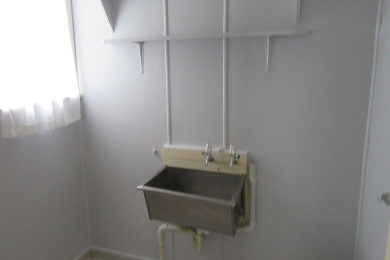 Photo of property in 11 Betten Street, Waimate, 7924