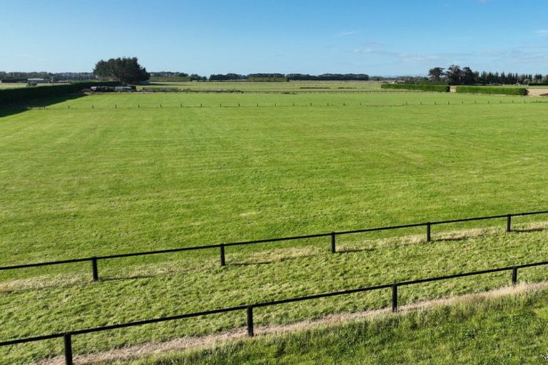 Photo of property in 80 Paddon Road, Branxholme, Invercargill, 9874