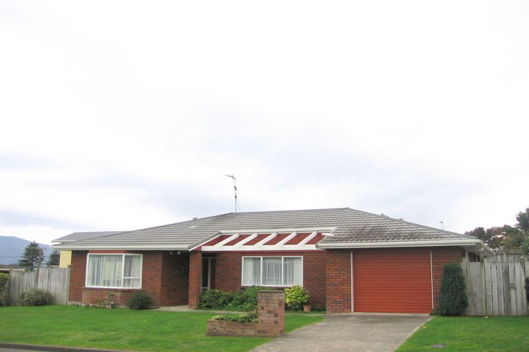 Photo of property in 1b Trinity Place, Paraparaumu Beach, Paraparaumu, 5032