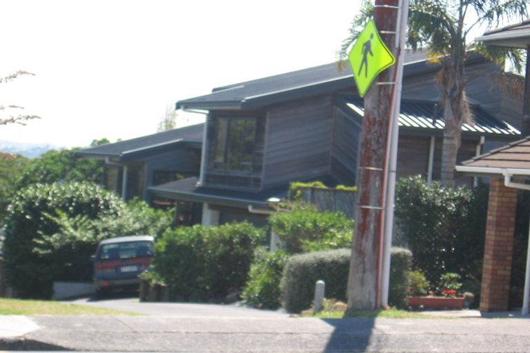 Photo of property in 2/173 Mokoia Road, Birkenhead, Auckland, 0626