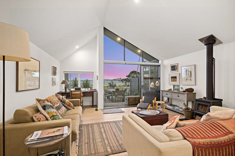 Photo of property in 32 Boathouse Bay Lane, Snells Beach, 0920