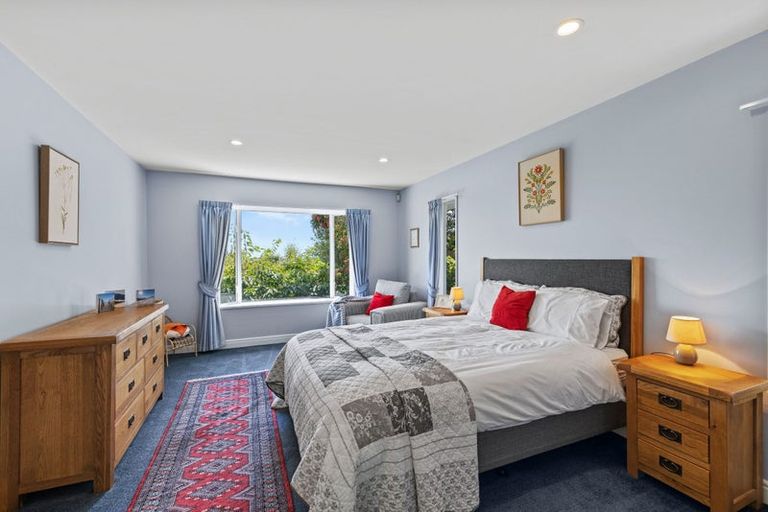 Photo of property in 14 Sedgwick Way, Westmorland, Christchurch, 8025