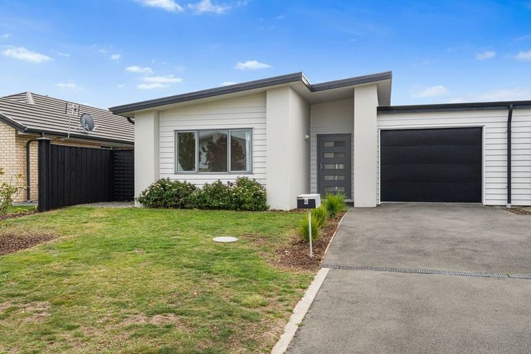 Photo of property in 6 Liddington Drive, Rolleston, 7615