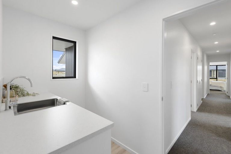 Photo of property in 26 Rosalind Avenue, Darfield, 7510