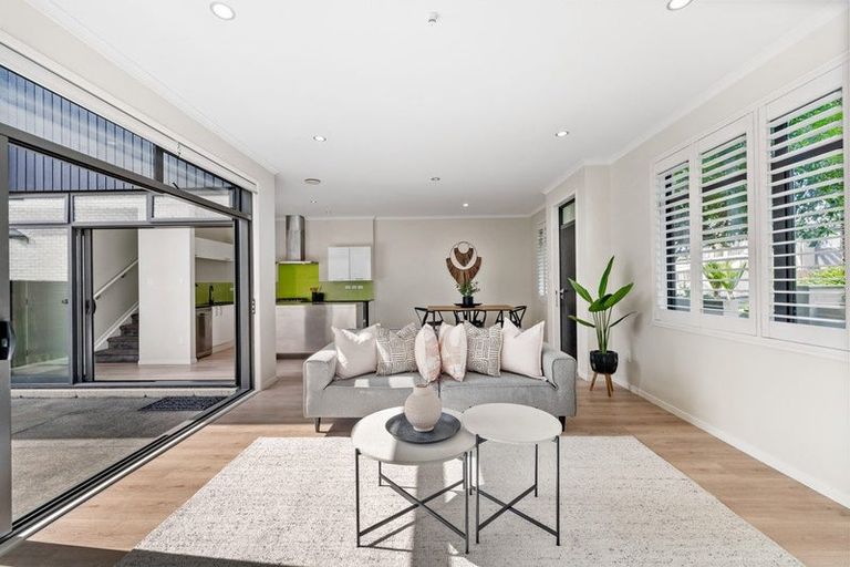 Photo of property in 68 Buckley Avenue, Hobsonville, Auckland, 0616