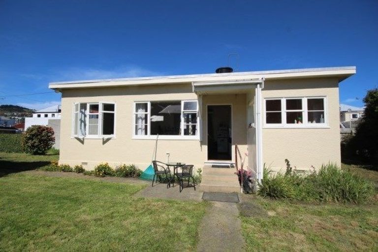 Photo of property in 9 Carlyle Street, North East Valley, Dunedin, 9010