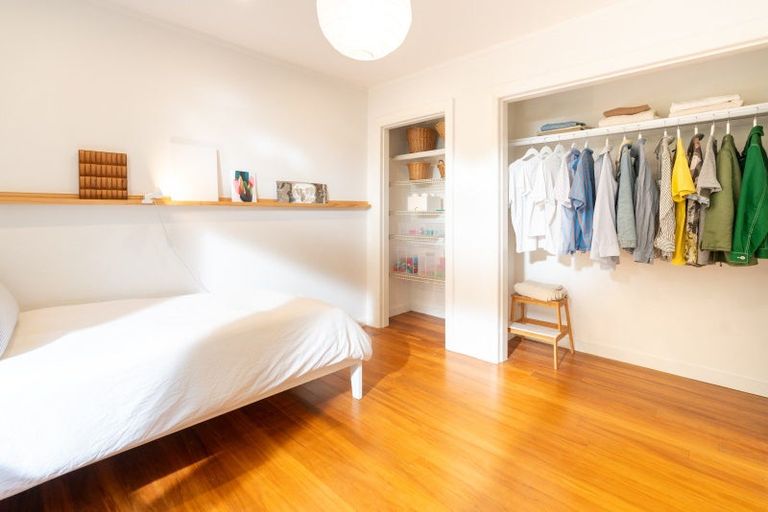 Photo of property in 16 Saint John Street, Aro Valley, Wellington, 6011