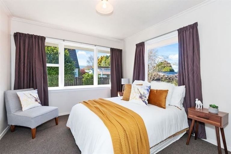 Photo of property in 1/74 Russley Road, Russley, Christchurch, 8042