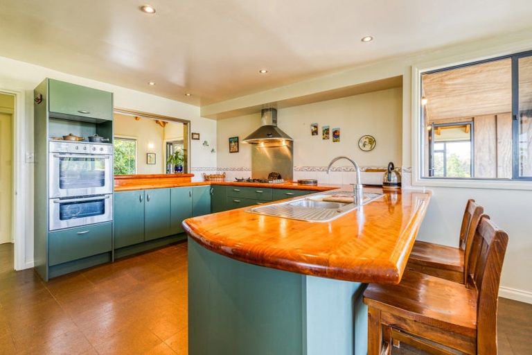 Photo of property in 12/199 Birdwood Road, Massey, Auckland, 0614