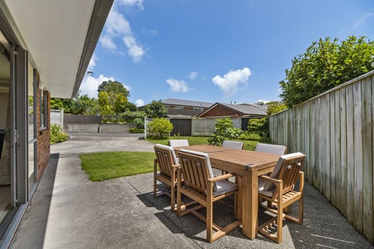 Photo of property in 9a Wilton Street, Westown, New Plymouth, 4310