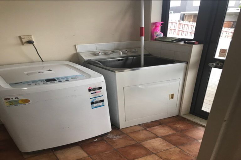 Photo of property in 23c Linton Crescent, Matua, Tauranga, 3110