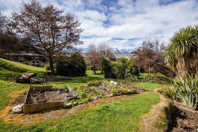 Photo of property in 308/139 Fernhill Road, Fernhill, Queenstown, 9300