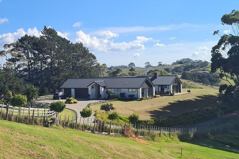 Photo of property in 199 Foley Quarry Road, Dairy Flat, Albany, 0792