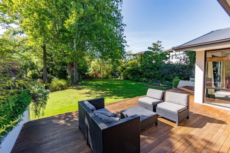 Photo of property in 50 Waiwetu Street, Fendalton, Christchurch, 8052