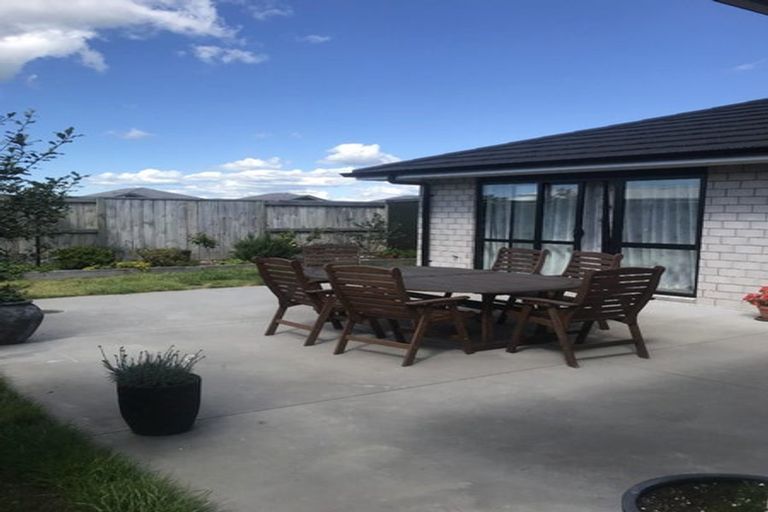 Photo of property in 14 Kuru Place, Papamoa, 3118