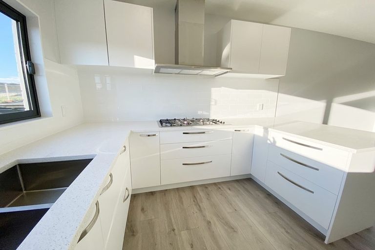 Photo of property in 38 Artemis Way, Flat Bush, Auckland, 2019