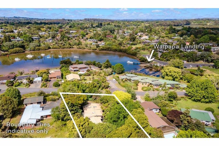 Photo of property in 6 Waipapa Landing Place, Kerikeri, 0230