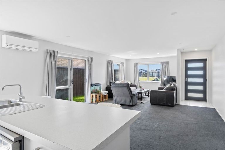 Photo of property in 22 Hannington Way, Rolleston, 7615