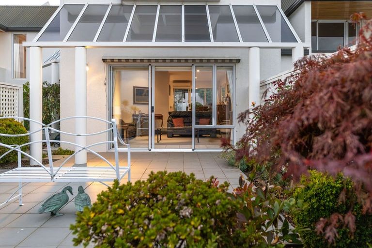 Photo of property in 1/17 Petworth Place, Westmorland, Christchurch, 8025