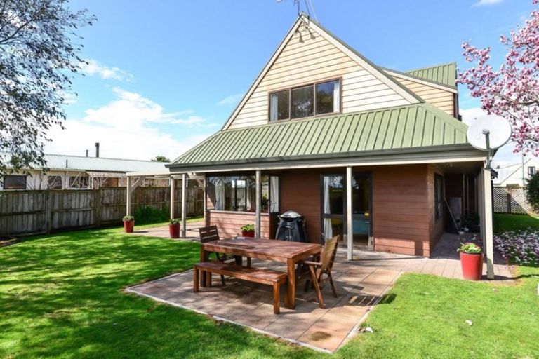 Photo of property in 41 Radiata Street, Fairview Downs, Hamilton, 3214