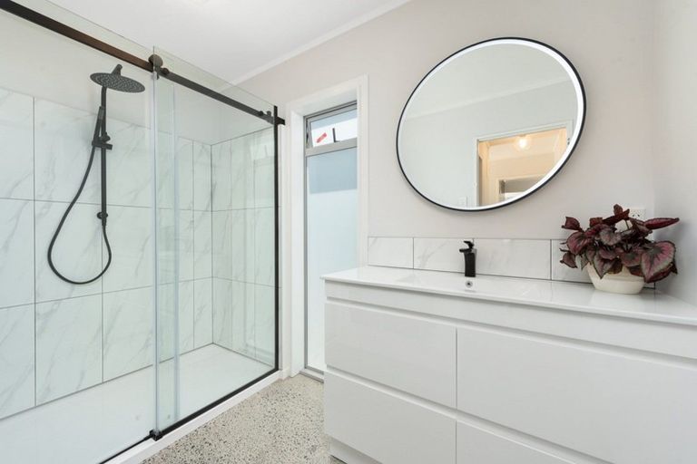 Photo of property in 127a Darraghs Road, Brookfield, Tauranga, 3110